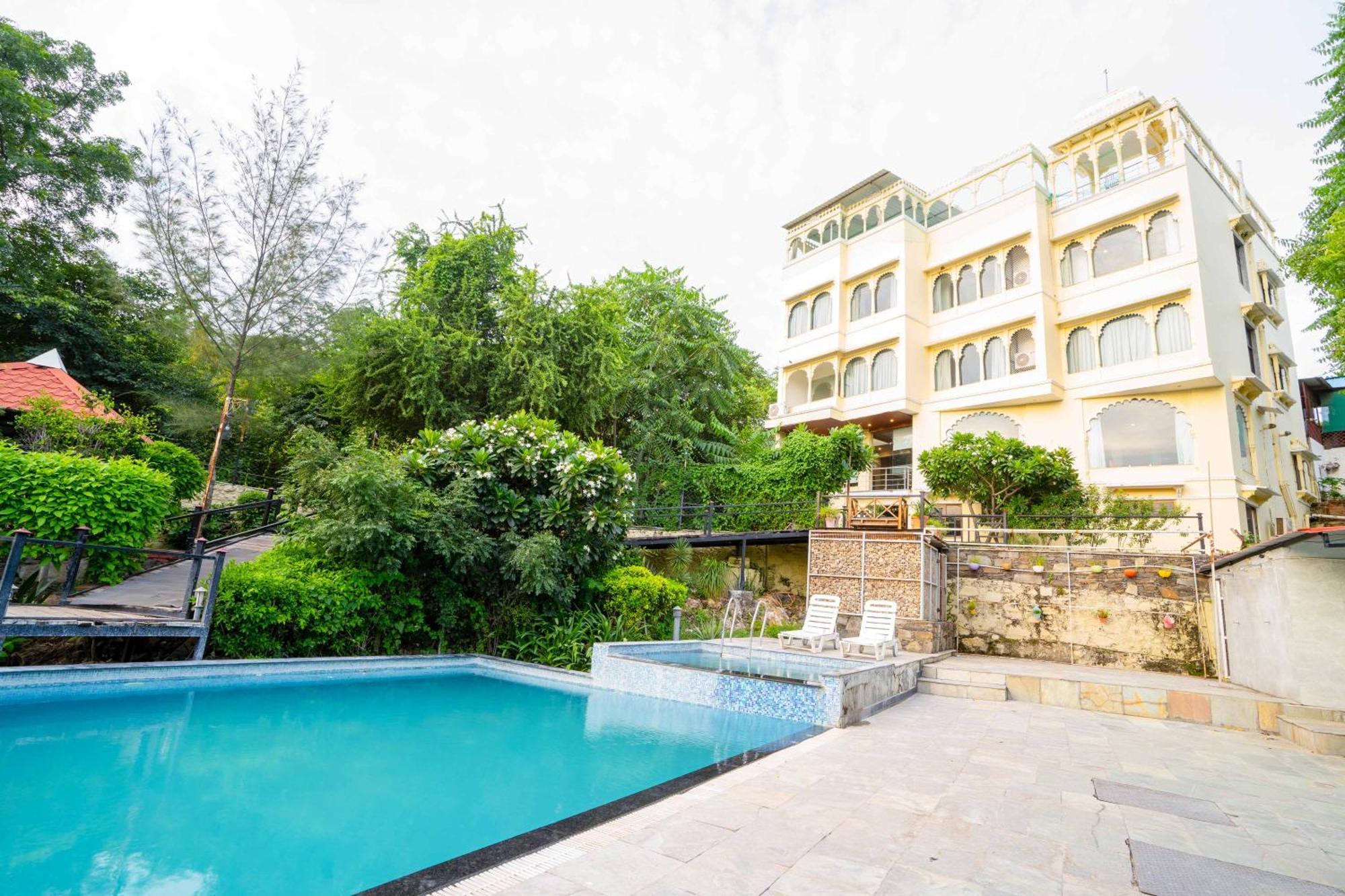 Hotel Treebo The Aravali Getaway Udaipur Exterior foto