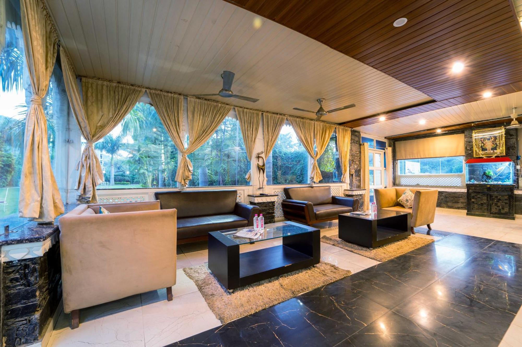 Hotel Treebo The Aravali Getaway Udaipur Exterior foto